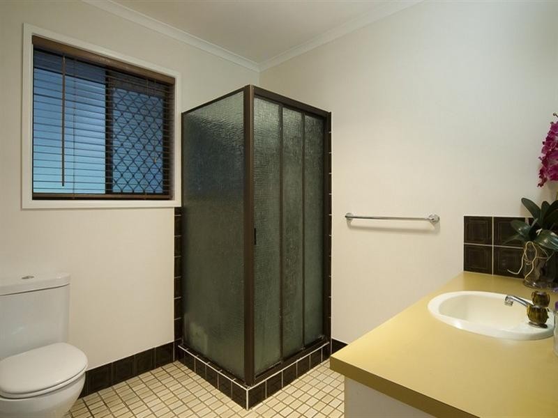 23 Petringa Crescent, Springwood QLD 4127