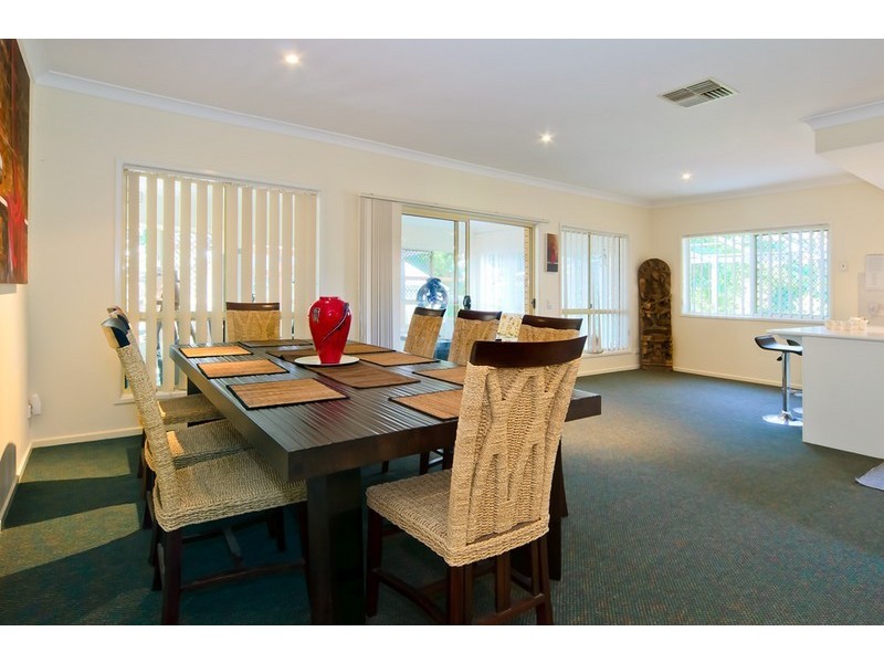 39 Tingi Avenue, Tanah Merah QLD 4128