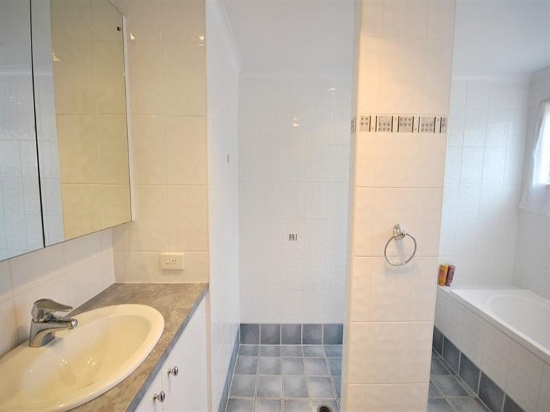 25 Boongeen Street, Rochedale South QLD 4123