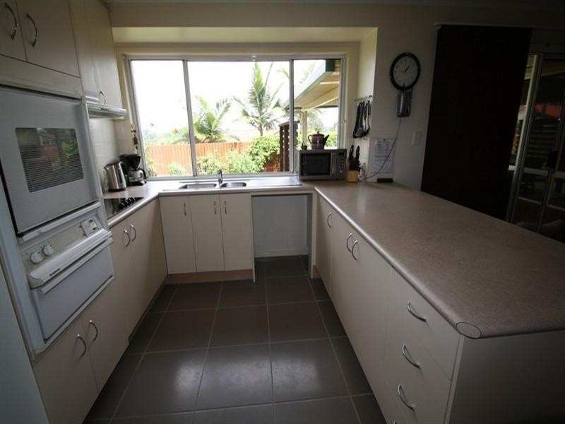 5 Trusan Place, Tanah Merah QLD 4128