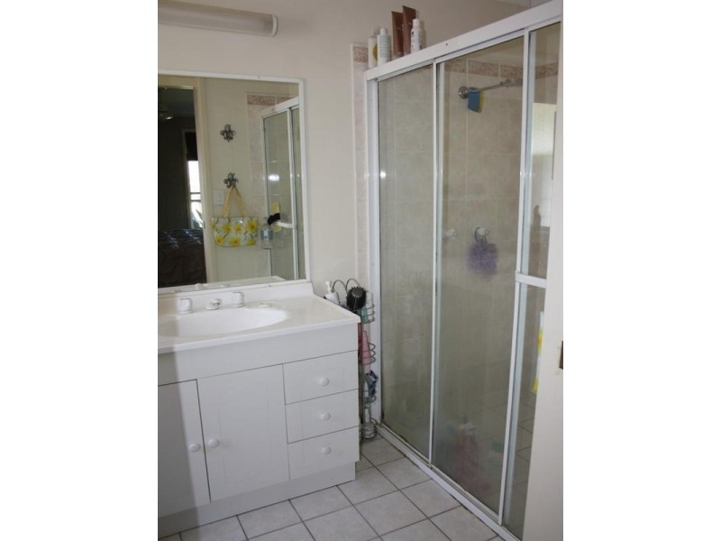 5 Trusan Place, Tanah Merah QLD 4128