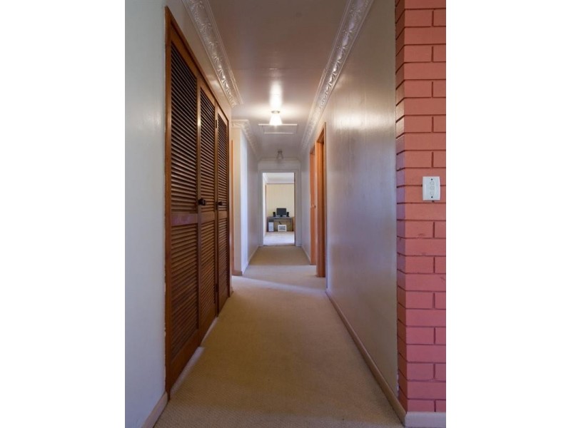 23 Leawarra Drive, Loganholme QLD 4129