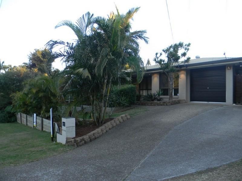 4 Quondare Court, Springwood QLD 4127
