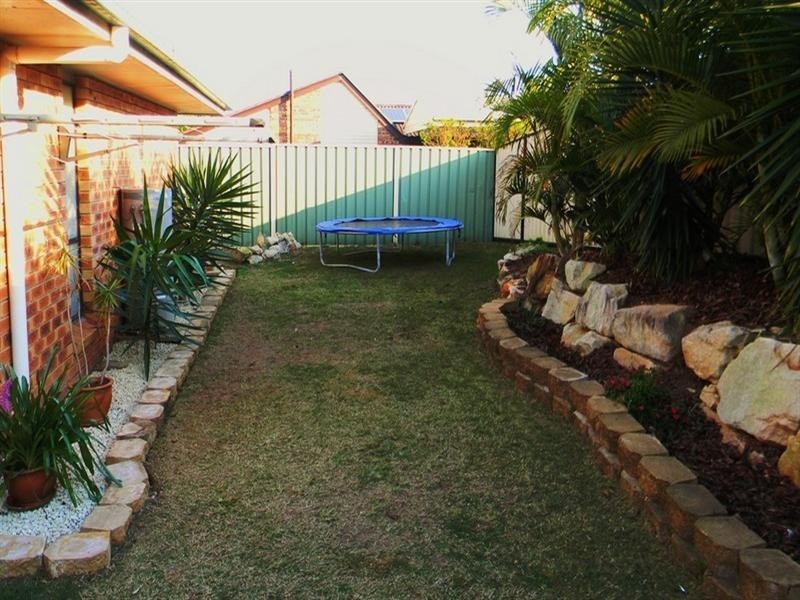 4 Quondare Court, Springwood QLD 4127