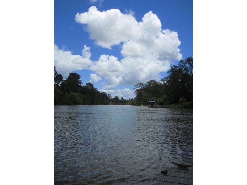 69 Dewar Drive, Loganholme QLD 4129