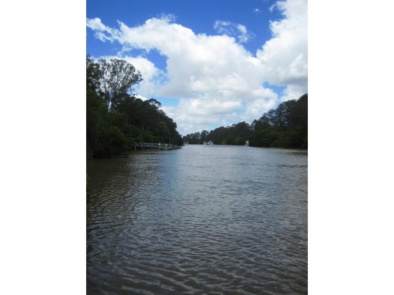 69 Dewar Drive, Loganholme QLD 4129