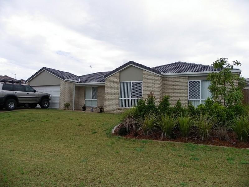 4 Kite Crescent, Eagleby QLD 4207