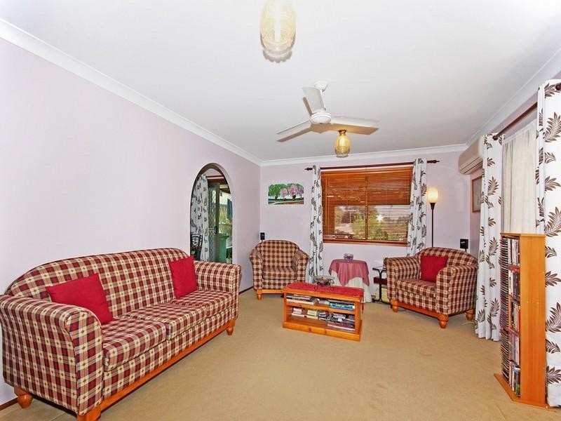 210 Upper Lyndale Street, Shailer Park QLD 4128