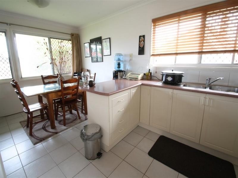 3 Springfield Crescent, Daisy Hill QLD 4127