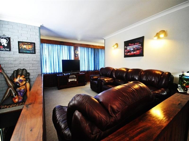 15 Werona Street, Slacks Creek QLD 4127