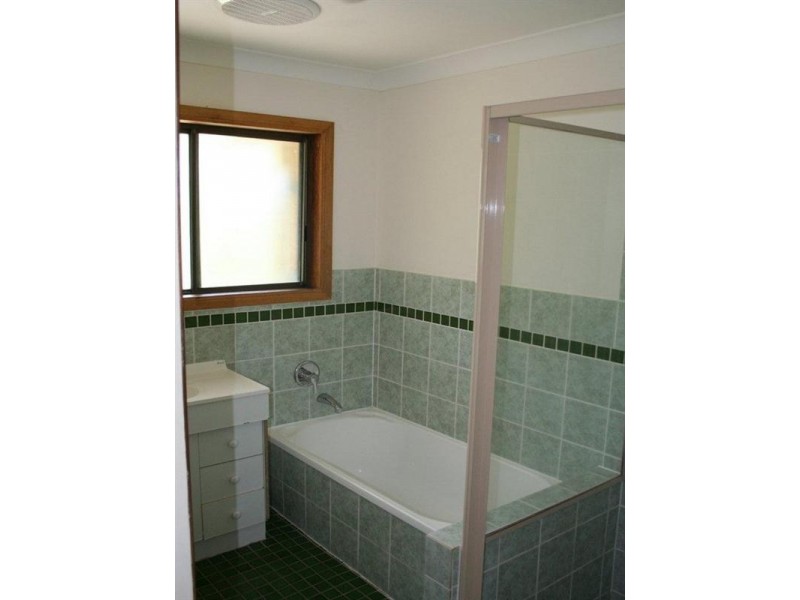 20 Adelong Street, Shailer Park QLD 4128