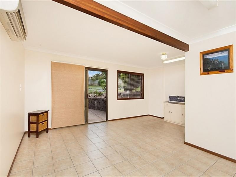 3 Tulip Street, Daisy Hill QLD 4127