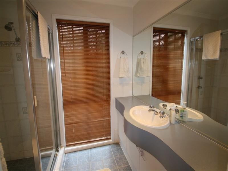 6 Gloria Street, Cornubia QLD 4130