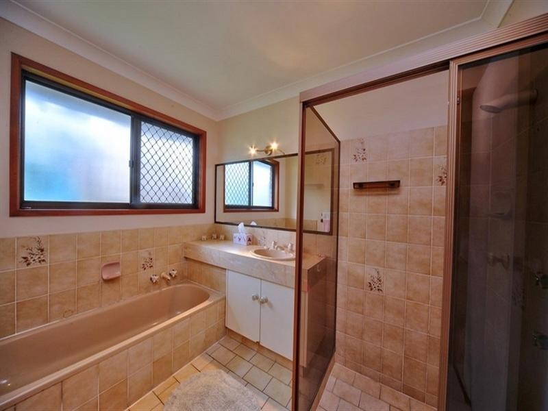 8 Lissadell Street, Shailer Park QLD 4128