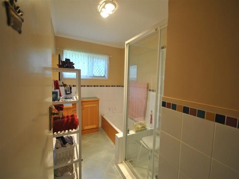 62 Allamanda Drive, Daisy Hill QLD 4127