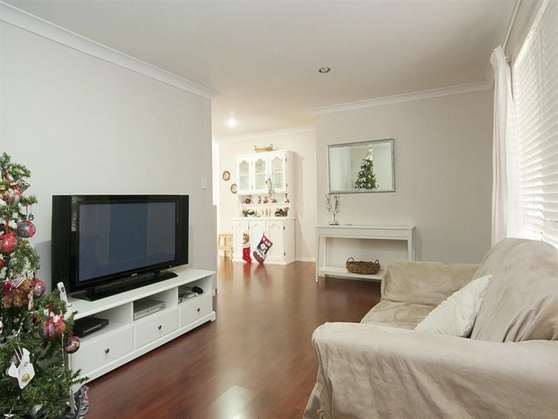 115 Pohon Drive, Tanah Merah QLD 4128