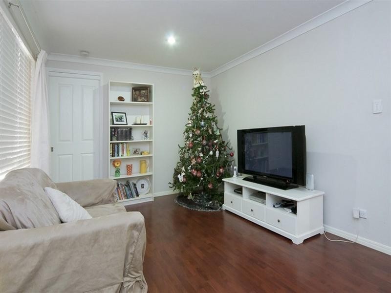 115 Pohon Drive, Tanah Merah QLD 4128