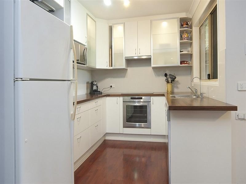 115 Pohon Drive, Tanah Merah QLD 4128