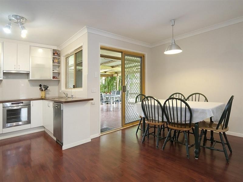 115 Pohon Drive, Tanah Merah QLD 4128