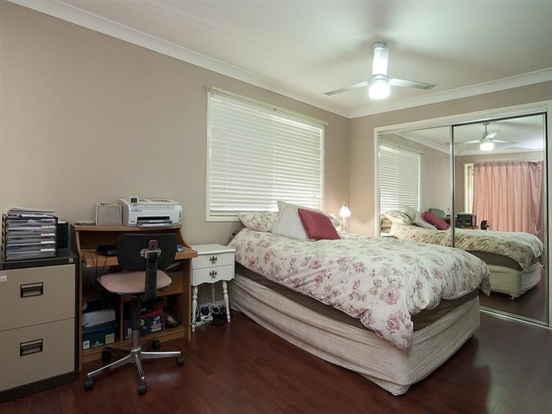 115 Pohon Drive, Tanah Merah QLD 4128