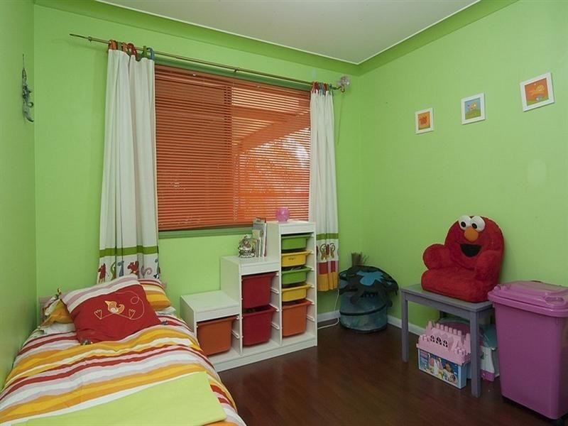 115 Pohon Drive, Tanah Merah QLD 4128