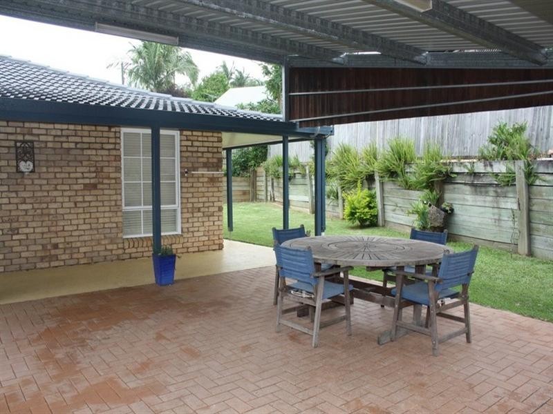 6 Inglis Court, Springwood QLD 4127