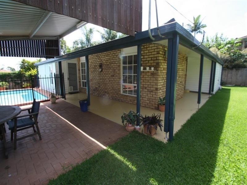 6 Inglis Court, Springwood QLD 4127