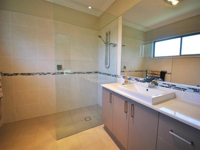 37 Trudy Crescent, Cornubia QLD 4130