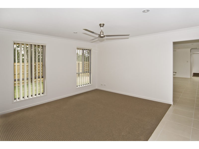 7 Summer Hill Court, Marsden QLD 4132