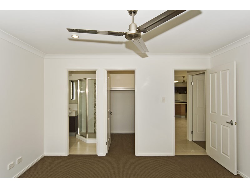 7 Summer Hill Court, Marsden QLD 4132