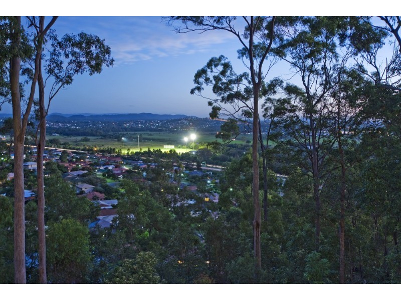 146 Barokee Drive, Tanah Merah QLD 4128