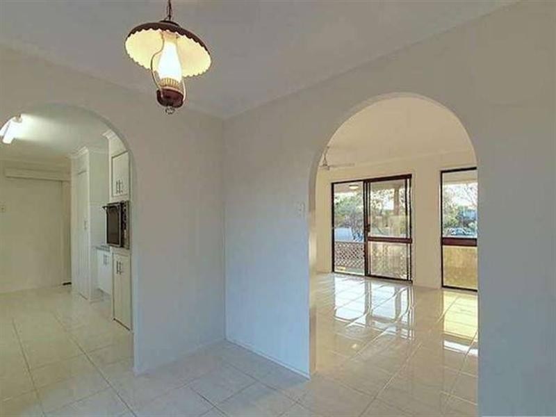 9 Donegal Court, Eagleby QLD 4207