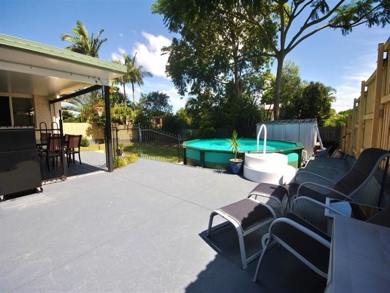 12 Myrtle Street, Waterford West QLD 4133