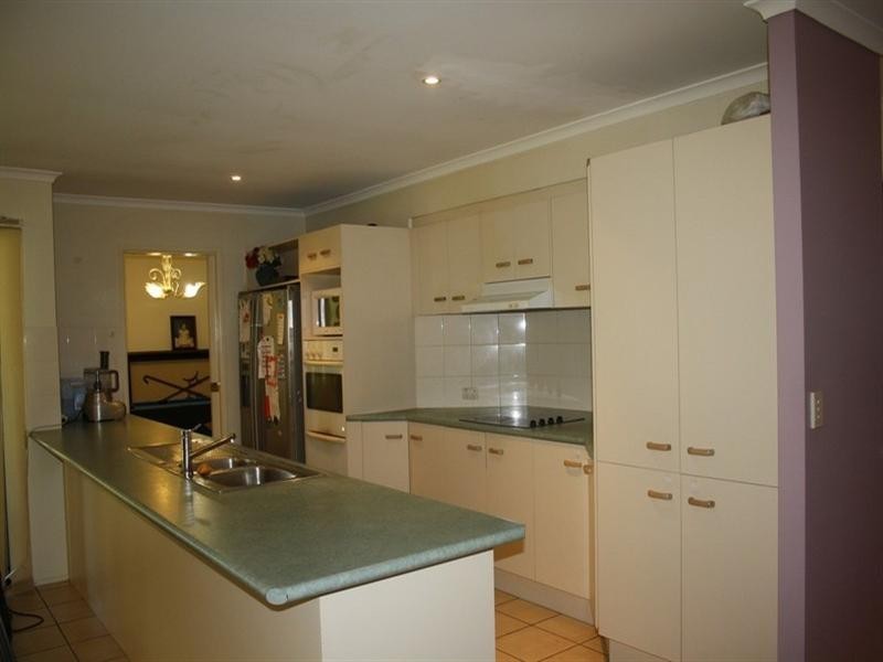 81b Lyndale Street, Daisy Hill QLD 4127