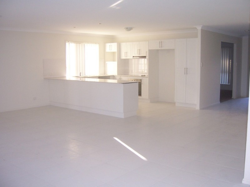 45 Shailer Road, Shailer Park QLD 4128