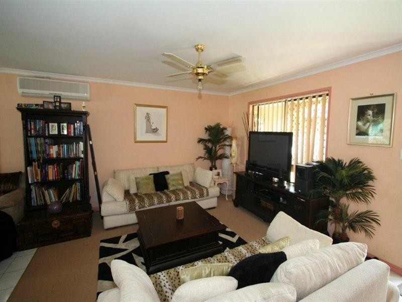 32 Yalumba Street, Kingston QLD 4114