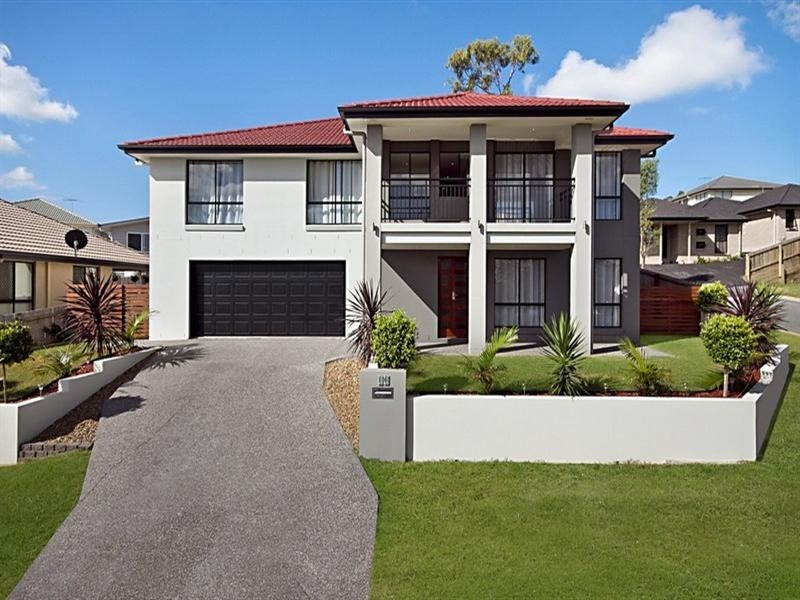 16 Benarkin Close, Waterford QLD 4133