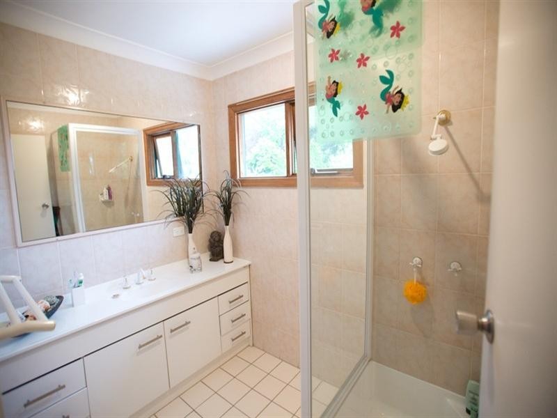 9 Cooba Court, Shailer Park QLD 4128