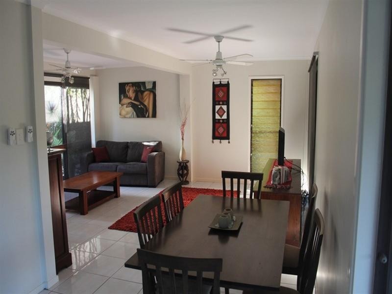 34 Narelle Crescent, Rochedale South QLD 4123