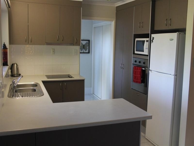 34 Narelle Crescent, Rochedale South QLD 4123