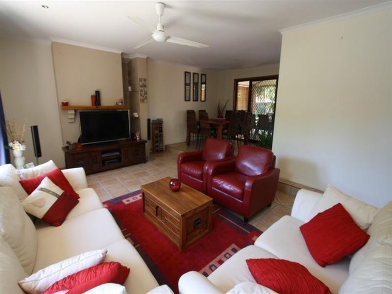 13 Carissa Street, Shailer Park QLD 4128