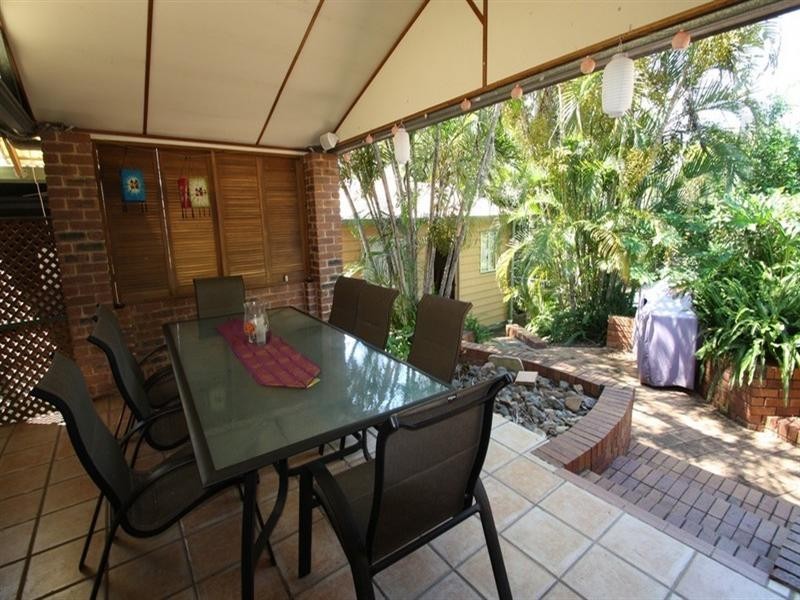 13 Carissa Street, Shailer Park QLD 4128