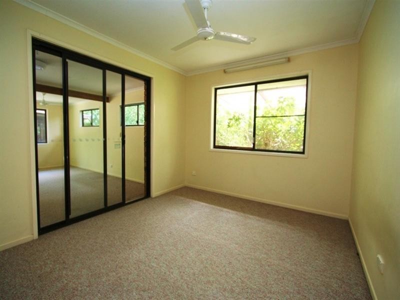 6 Arafura Avenue, Loganholme QLD 4129