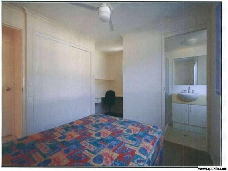 57/44 University Drive, Meadowbrook QLD 4131