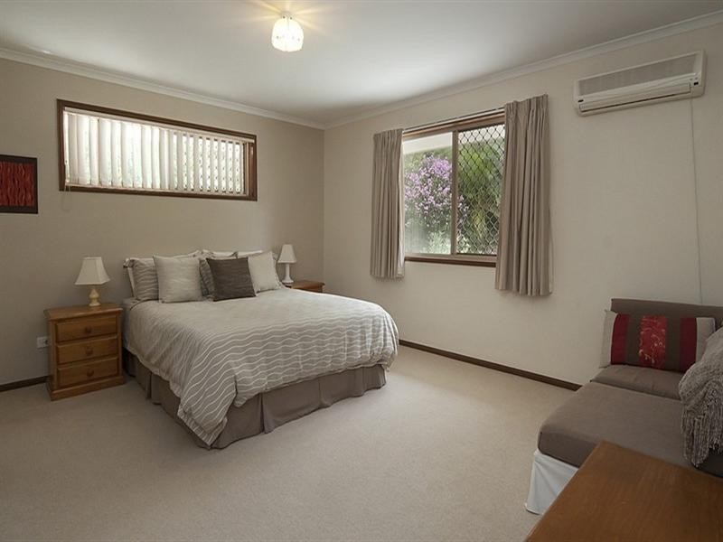 25 Barradale Court, Shailer Park QLD 4128