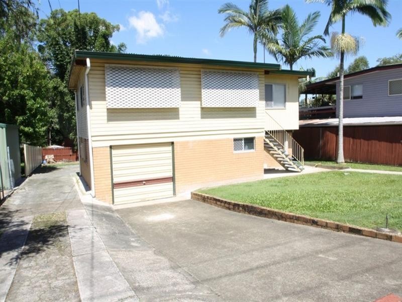 4 Andrew Street, Slacks Creek QLD 4127