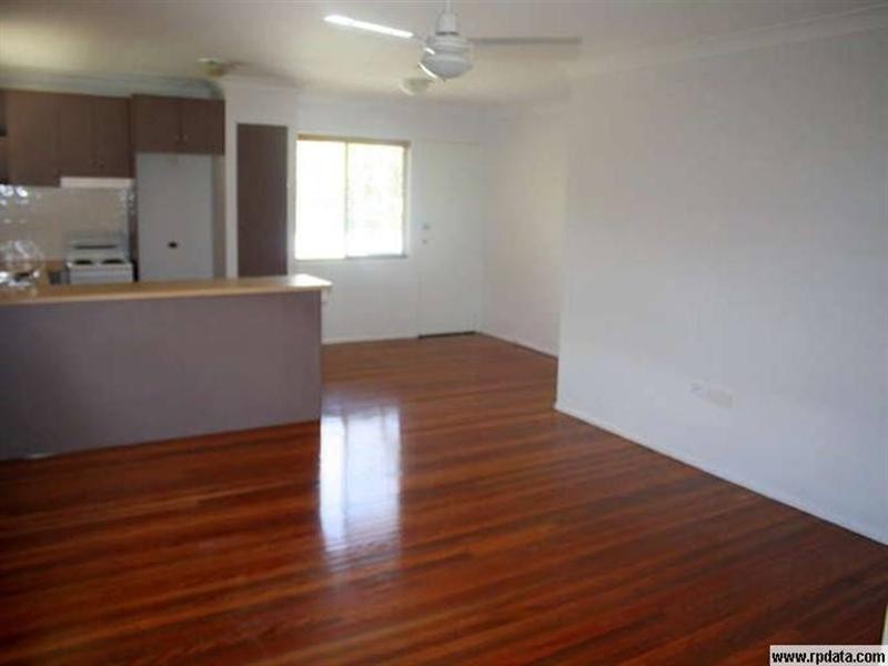 4 Andrew Street, Slacks Creek QLD 4127