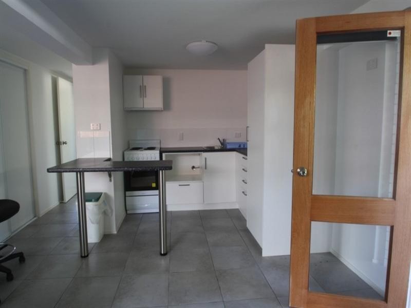 4 Andrew Street, Slacks Creek QLD 4127