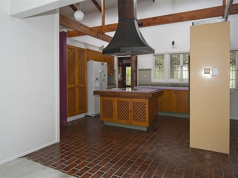 6 Richards Street, Loganlea QLD 4131