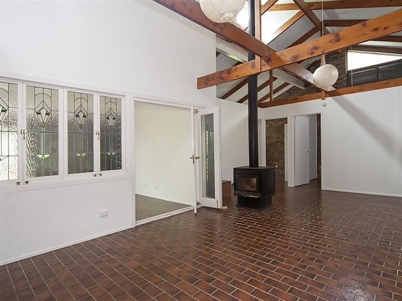 6 Richards Street, Loganlea QLD 4131